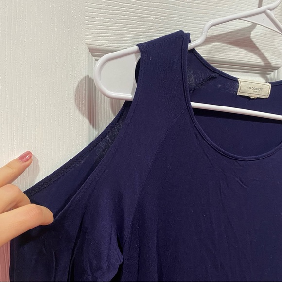 NO COMMENT Women’s Long Sleeve Soft Shoulder Cutout Top Shirt - navy blue size S - Picture 2 of 4